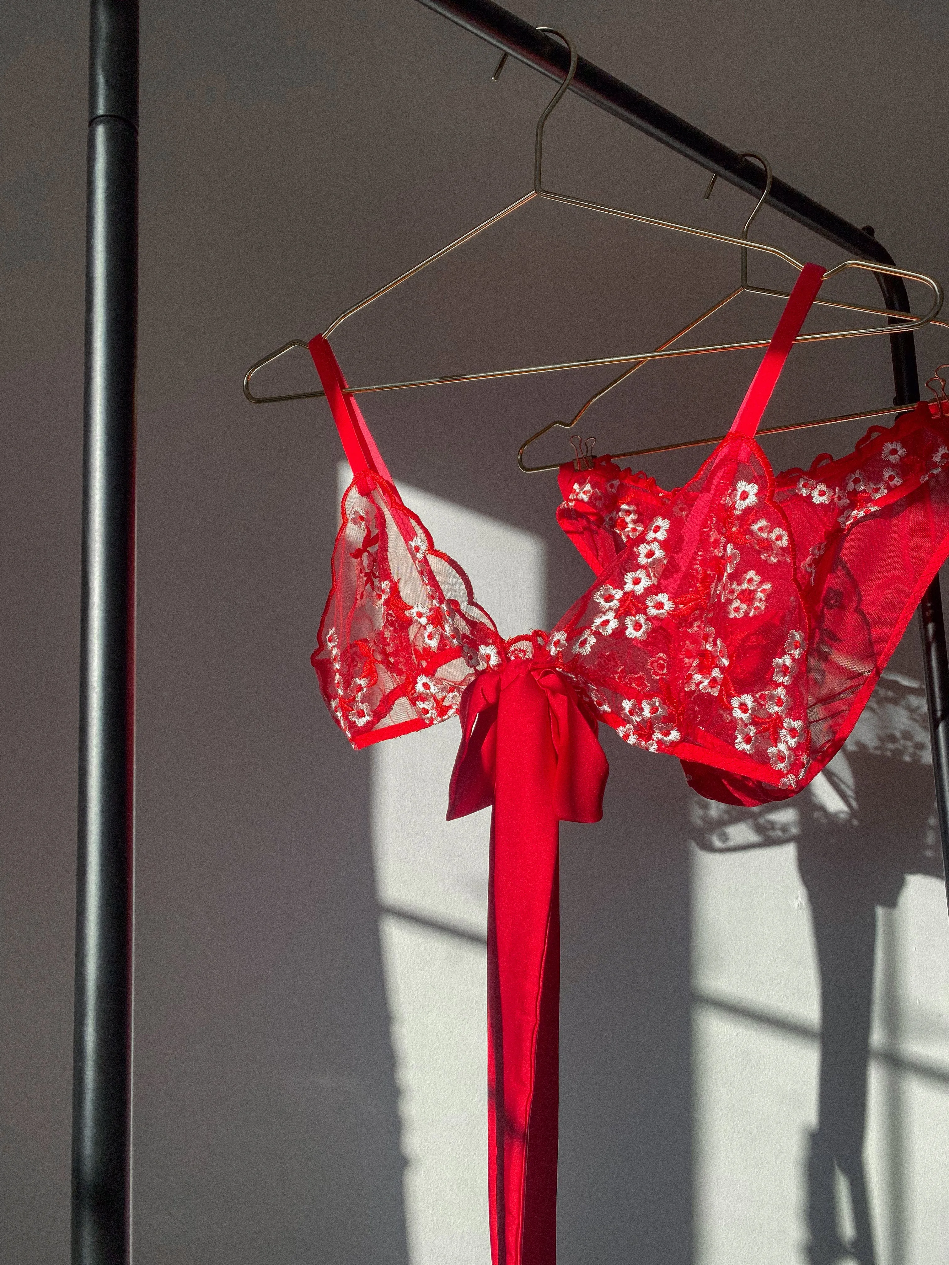 Rouge Floral Lace Set