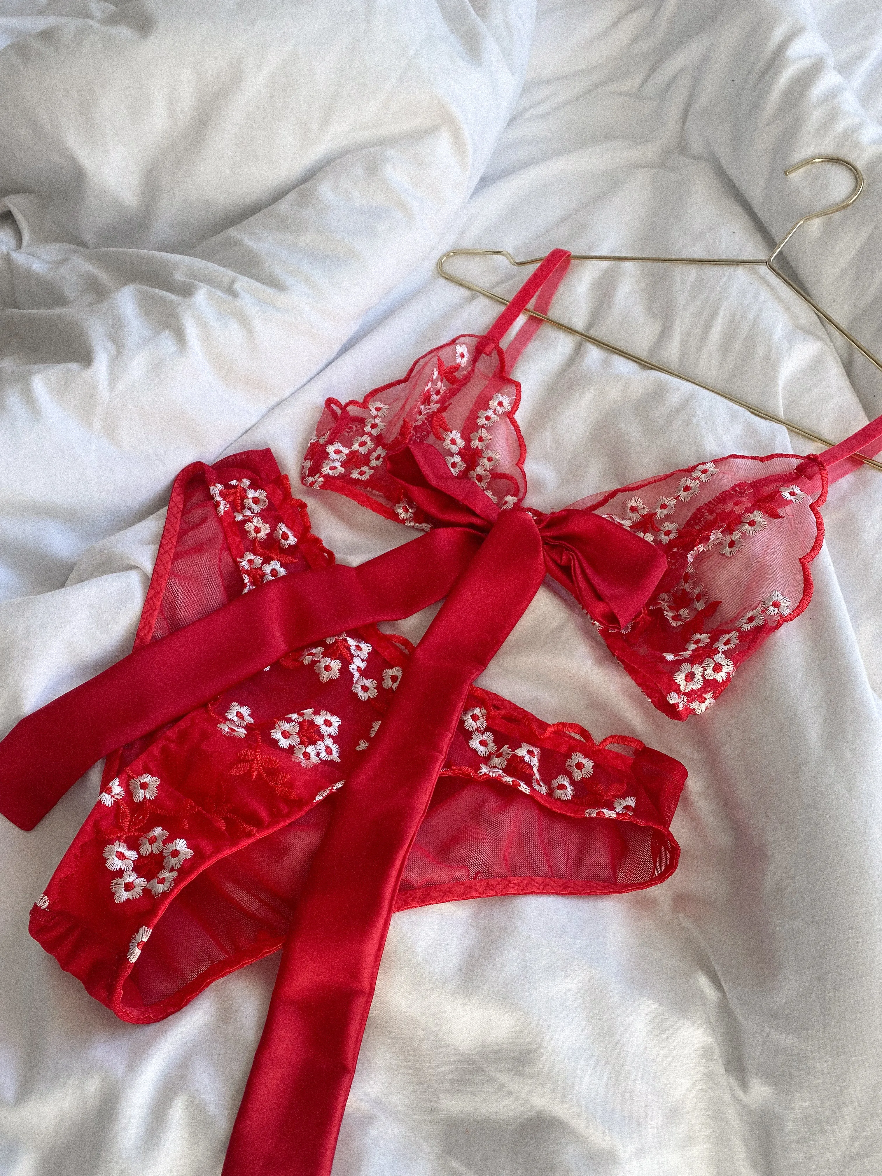Rouge Floral Lace Set