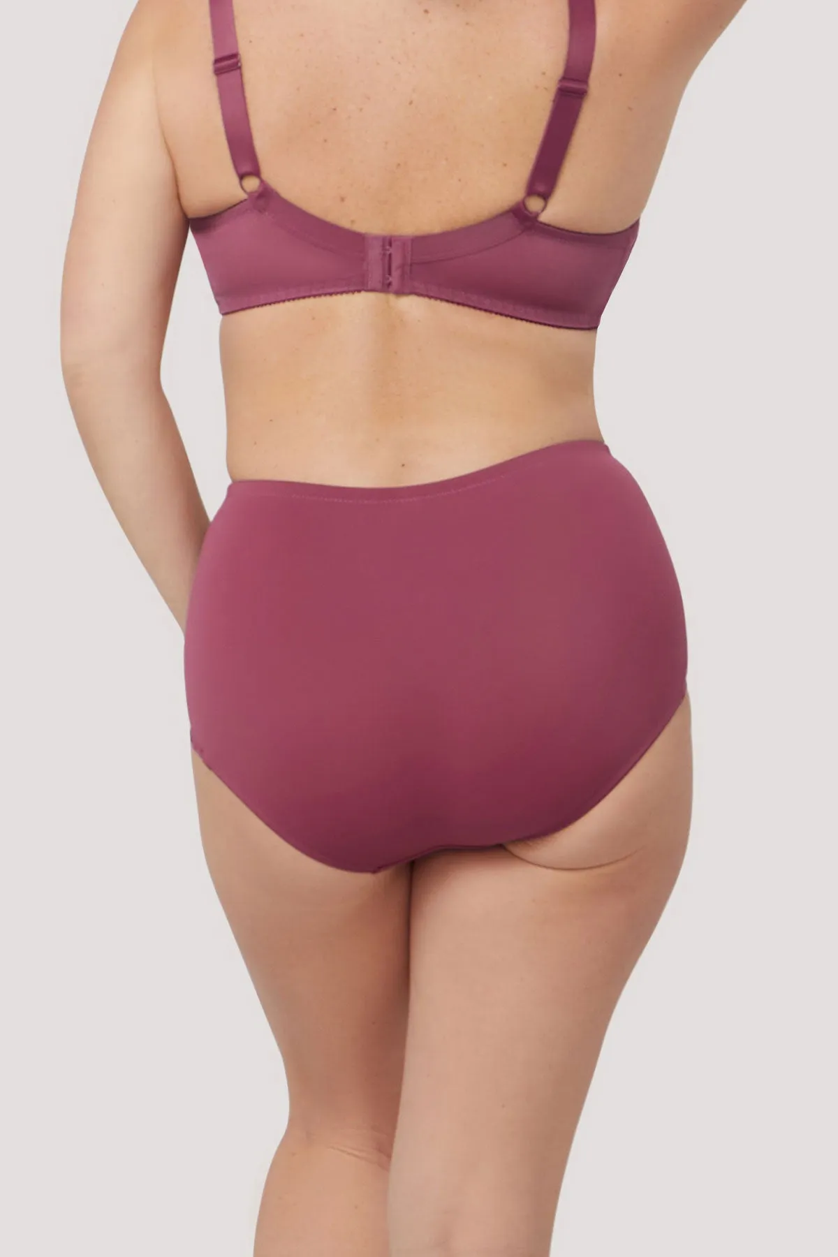 Ruby Lace Retro Shapewear Brief - No Returns