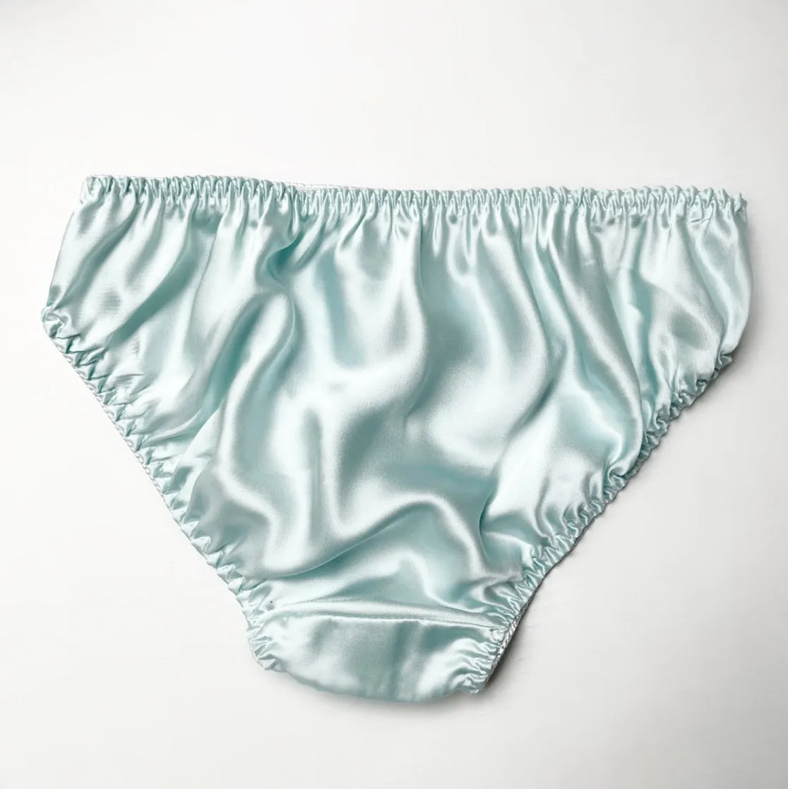Silk bikini brief with scalloped lace