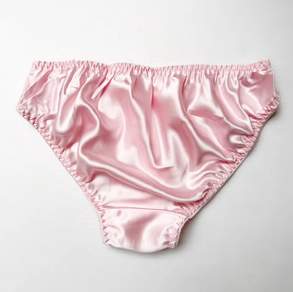 Silk bikini brief with scalloped lace