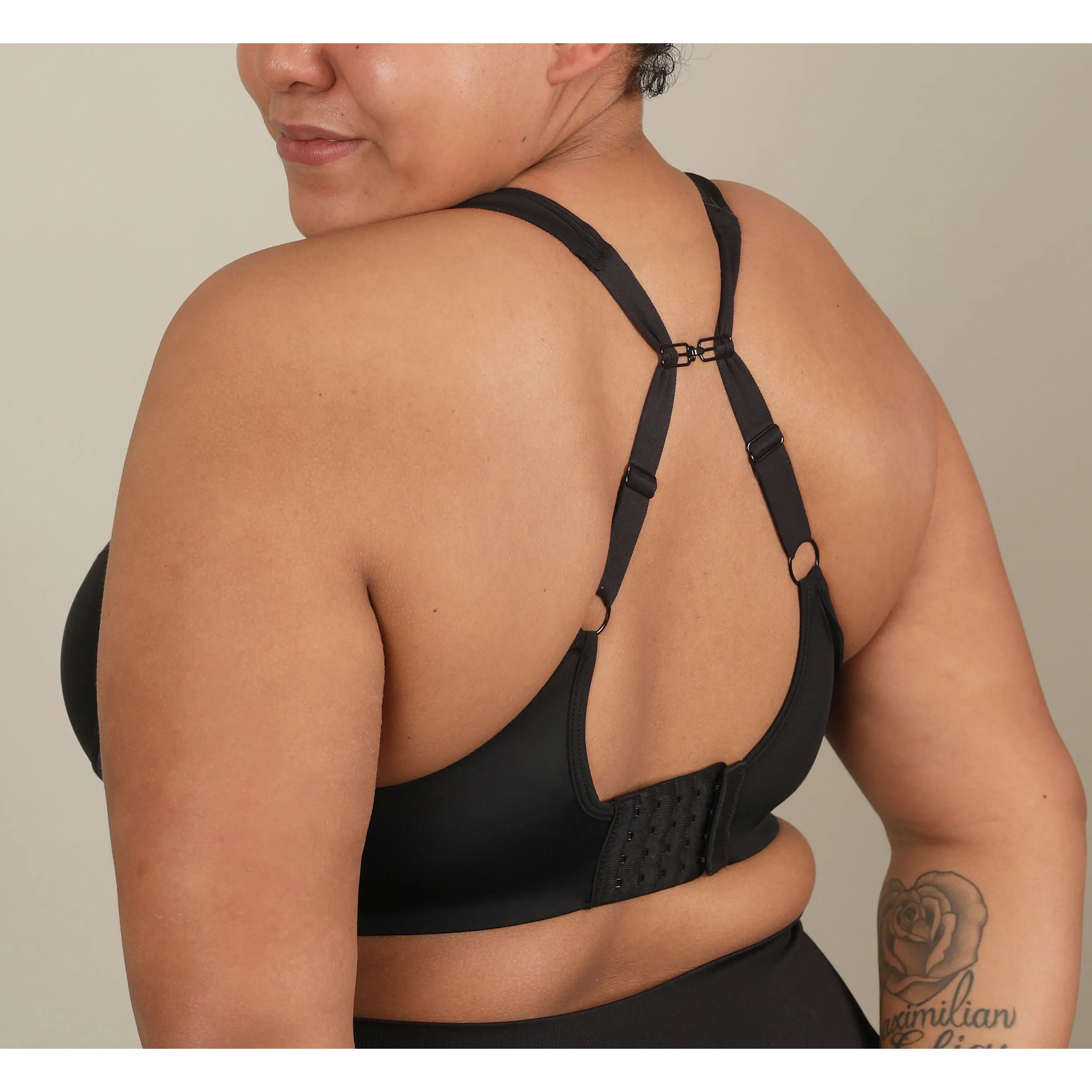 StayInPlace High Support Sports Bra F-cup Black | Buy StayInPlace High Support Sports Bra F-cup Black here | Outnorth